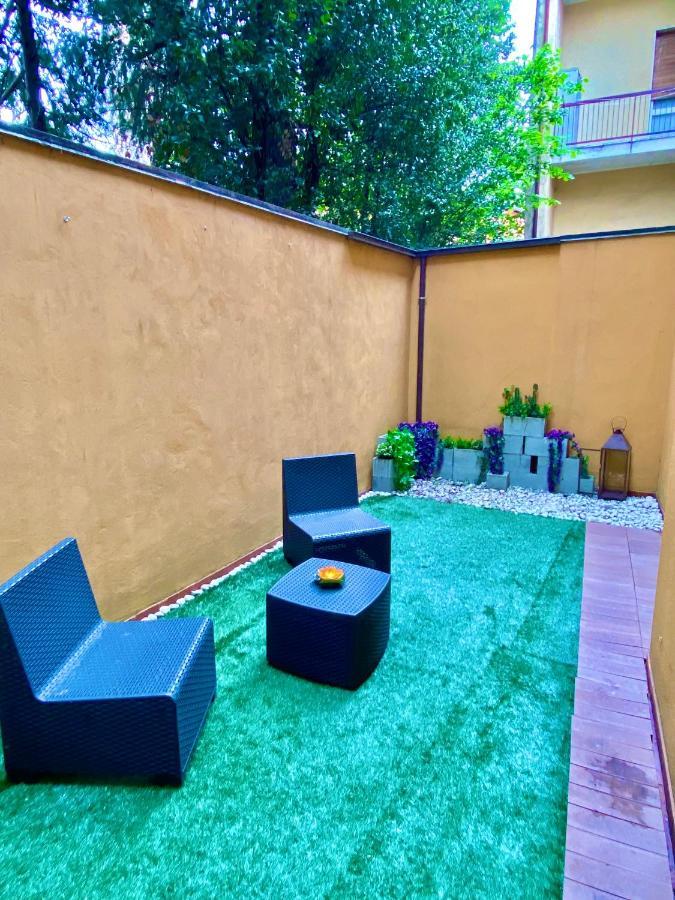 Appartmentslapiazzetta -1-2-6 Sesto Calende Luaran gambar