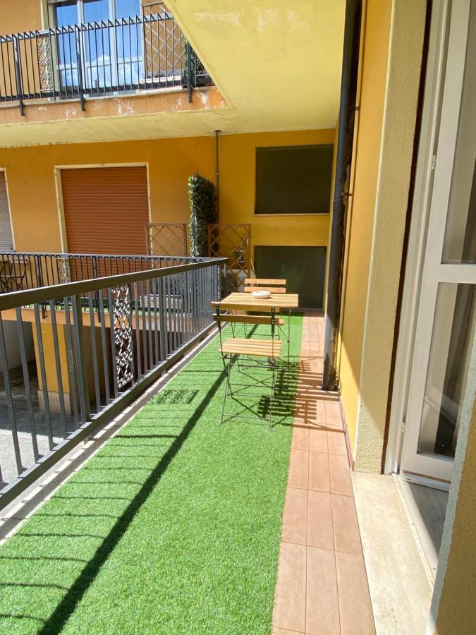 Appartmentslapiazzetta -1-2-6 Sesto Calende Luaran gambar